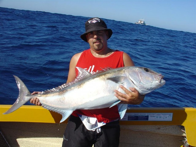 Tapout with his first Samsonfish of the morn